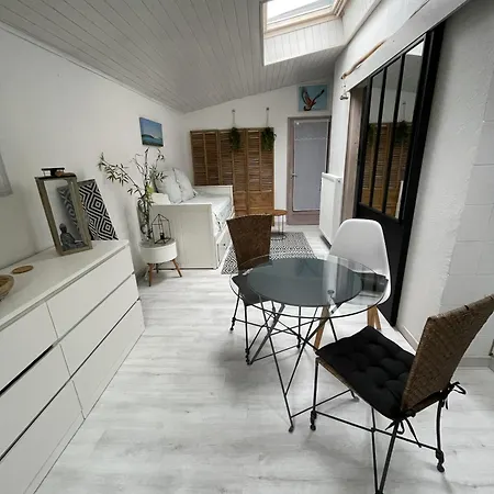 Σπίτι διακοπών Studio-cottage Avec Jardin-bassin D'arcachon