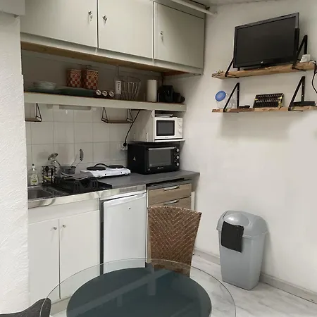 Σπίτι διακοπών Studio-cottage Avec Jardin-bassin D'arcachon *
